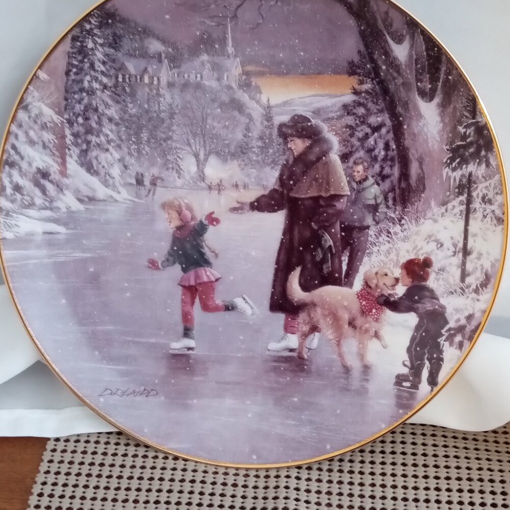 D. R. Laird Collector Plate "Winter Eve" - Picture 7 of 7